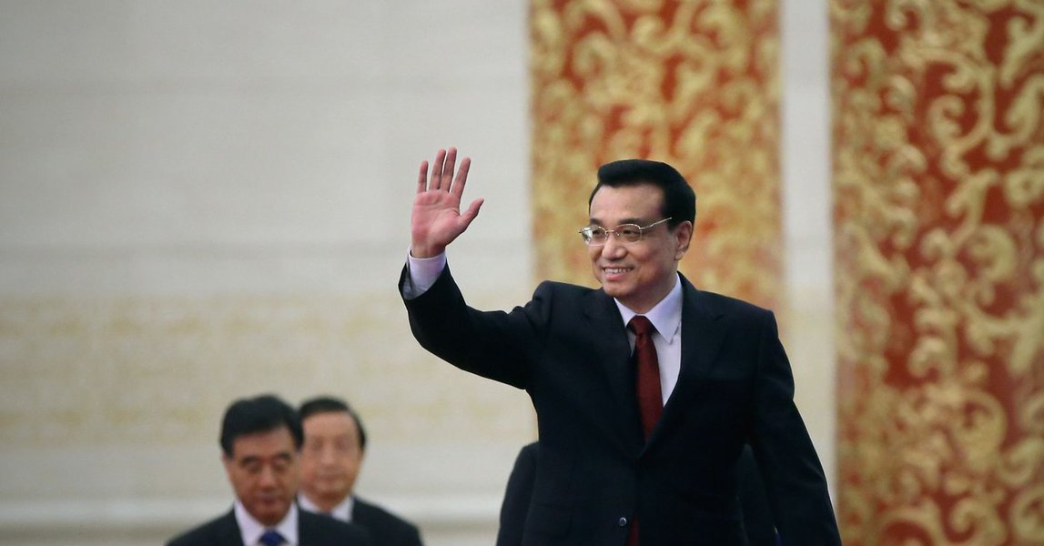 China pede esforços para enfrentar situação econômica mais complicada China pede esforços para enfrentar situação econômica mais complicada
