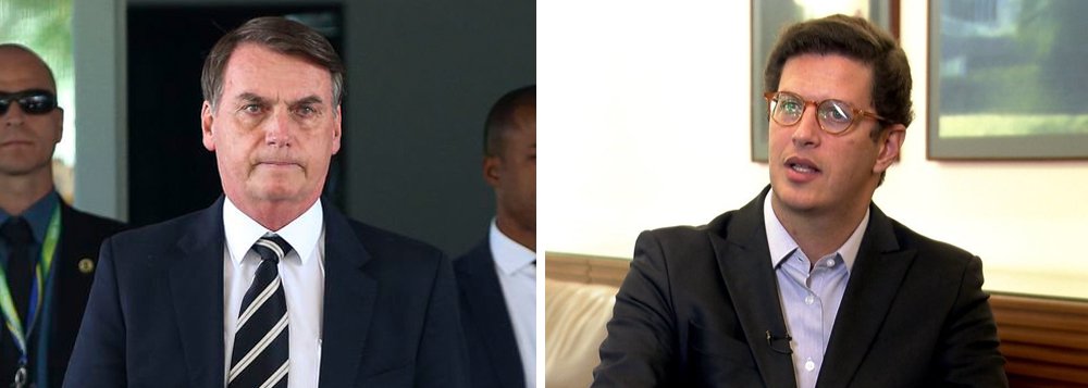 Bolsonaro recua mais uma vez e mantém Brasil no Acordo de Paris Bolsonaro recua mais uma vez e mantém Brasil no Acordo de Paris