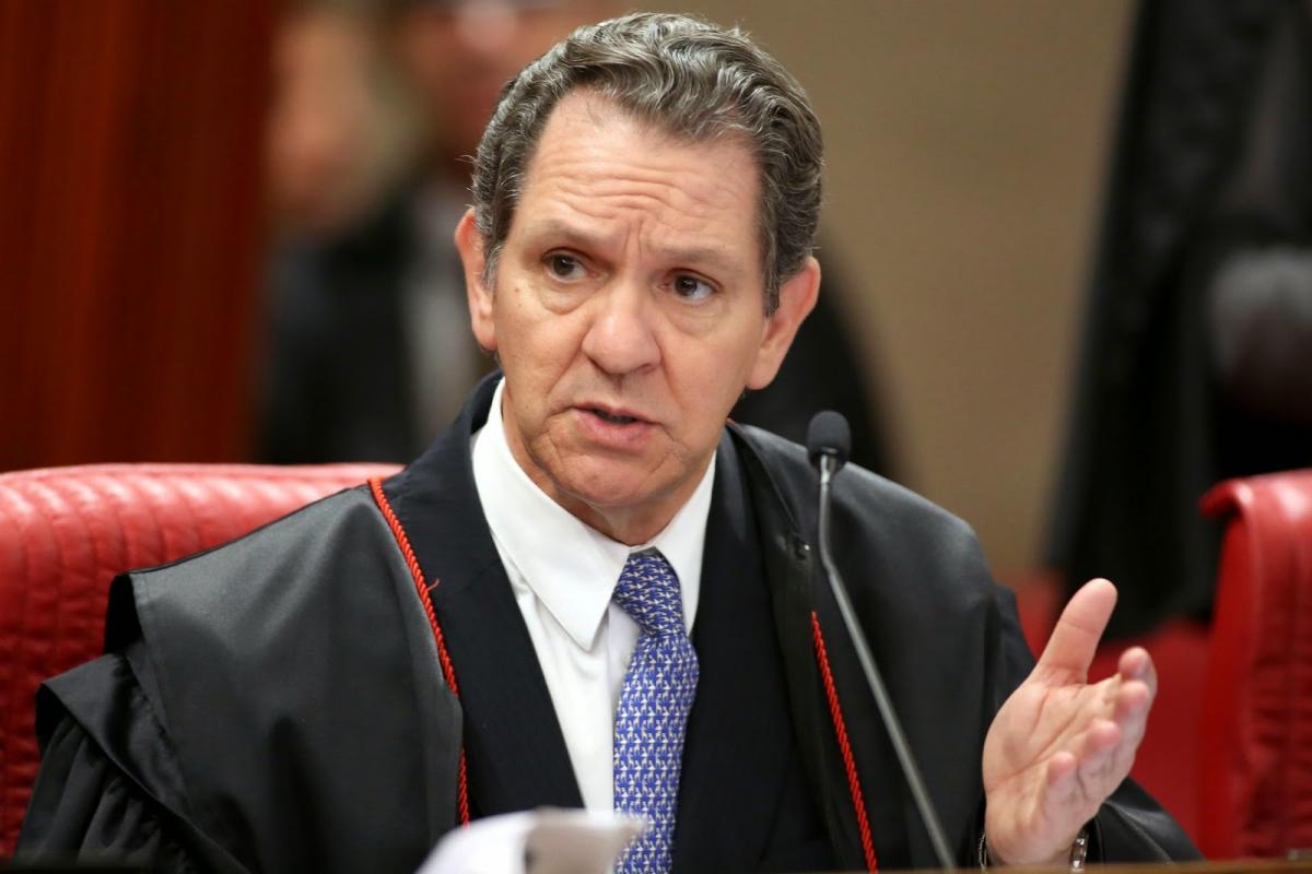 STJ garante entrega de dutos da Petrobras a grupo privado STJ garante entrega de dutos da Petrobras a grupo privado