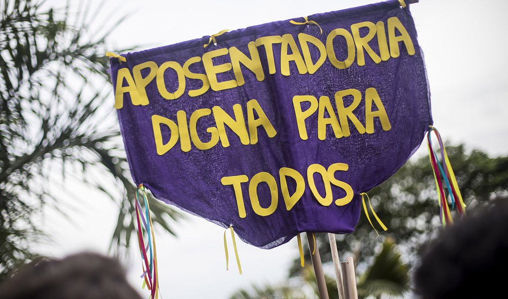 O corte e os desmontes atingem o presente e o futuro de milhões de brasileiros (Foto: Mídia NINJA) O corte e os desmontes atingem o presente e o futuro de milhões de brasileiros