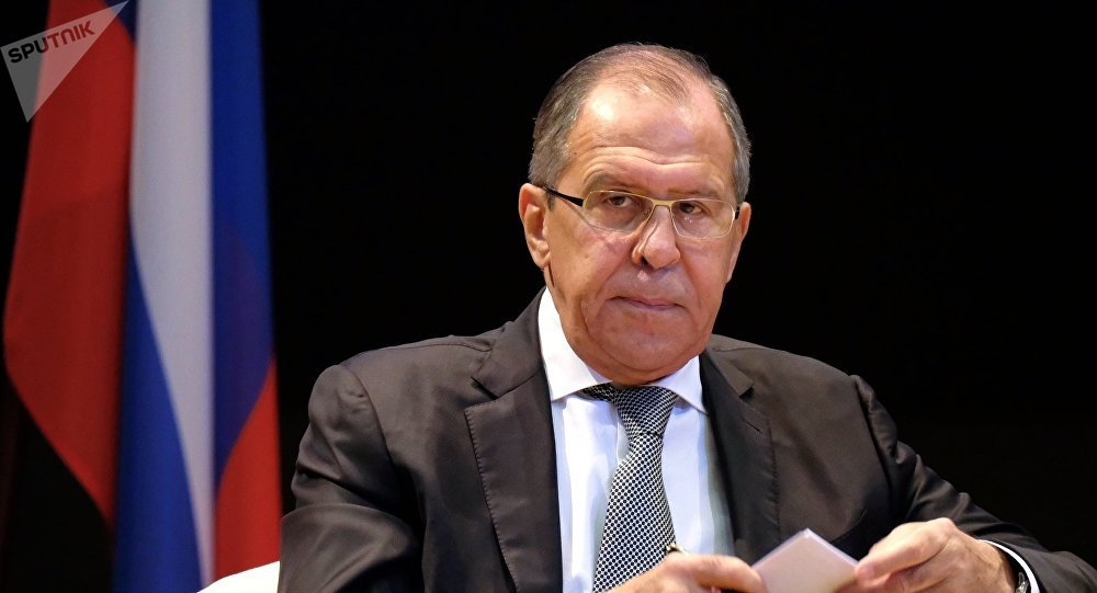 Lavrov pede a Pompeo mais responsabilidade nas relações Rússia-EUA Lavrov pede a Pompeo mais responsabilidade nas relações Rússia-EUA
