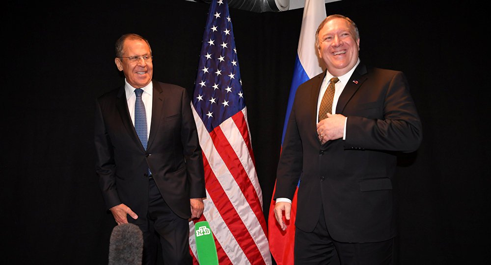Rússia recebe Pompeo para tentar ativar diálogo com EUA Rússia recebe Pompeo para tentar ativar diálogo com EUA