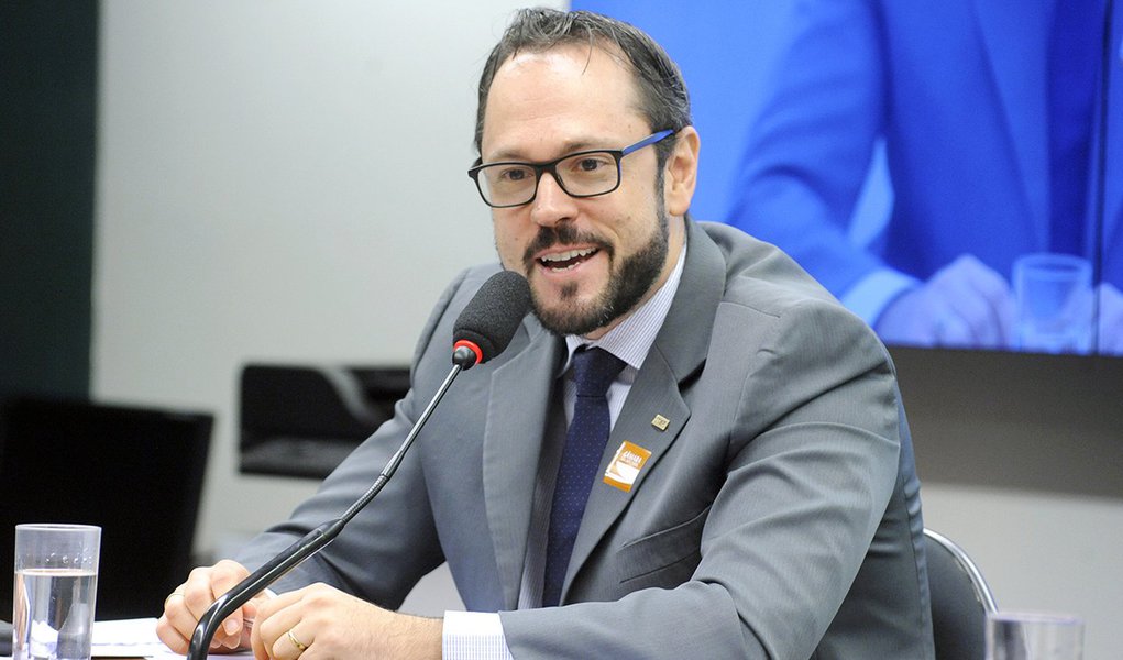 Presidente do INEP desmente Bolsonaro e diz que ele só terá acesso ao ENEm se houver norma para isso (Foto: Cleia Viana/Câmara dos Deputados) Presidente do INEP desmente Bolsonaro e diz que ele só terá acesso ao ENEm se houver norma para isso