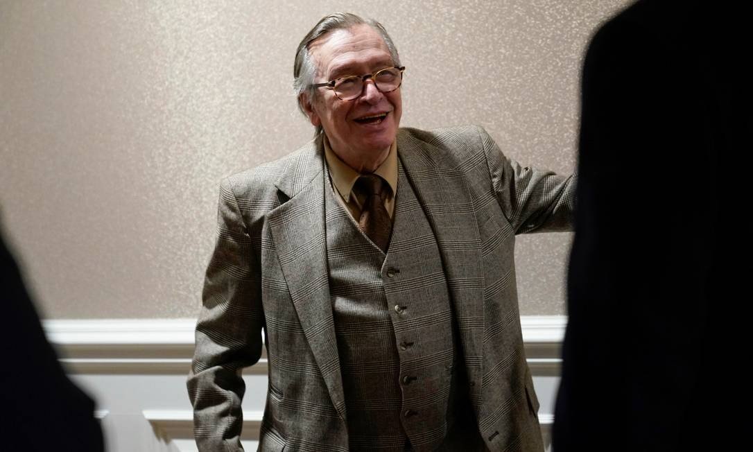 Vídeos de Olavo de Carvalho estão na categoria Comédia do YouTube (Foto: Reuters) Vídeos de Olavo de Carvalho estão na categoria Comédia do YouTube