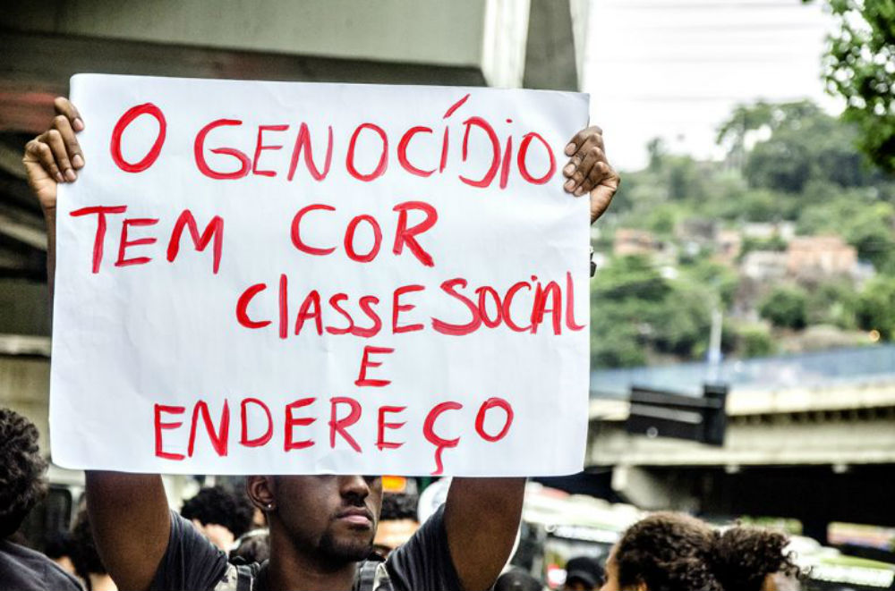 Bolsonaro ignora abismo gerado pelo racismo, dizem defensores públicos Bolsonaro ignora abismo gerado pelo racismo, dizem defensores públicos