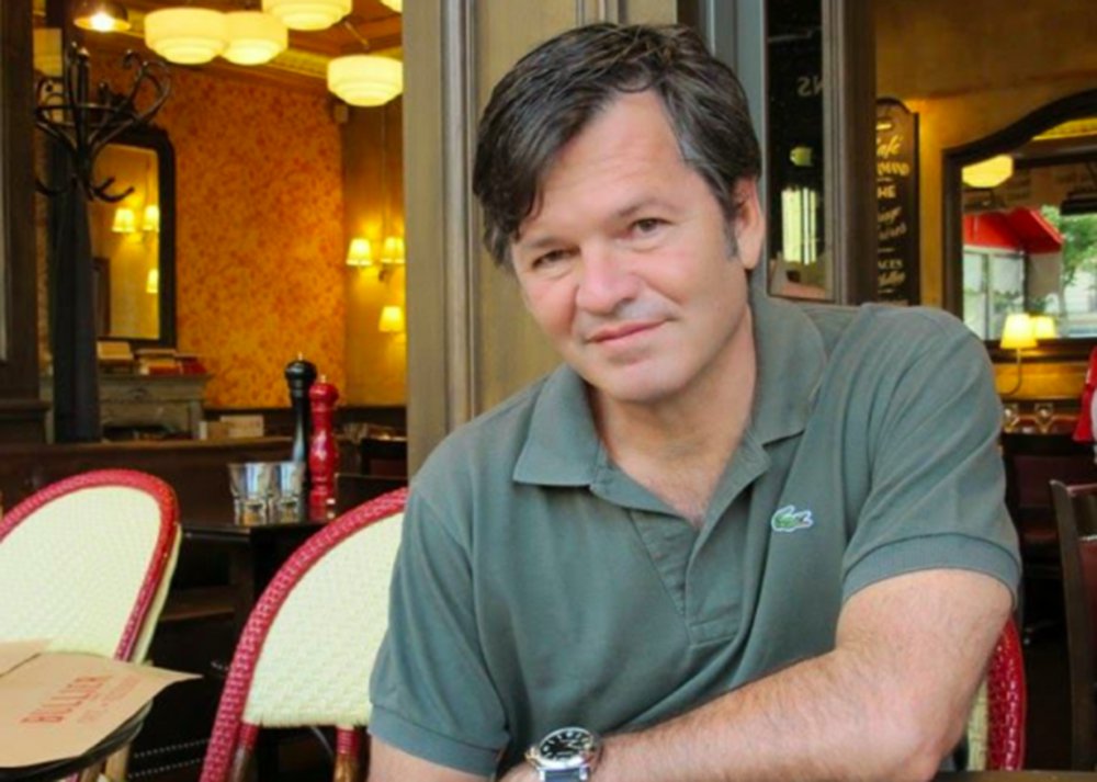 Morre jornalista Gianni Carta, filho de Mino Carta Morre jornalista Gianni Carta, filho de Mino Carta