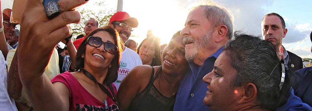Coletivo O Brado quis homenagem “Personalidade do Ano” para Lula em NY (Foto: Stuckert) Coletivo O Brado quis homenagem “Personalidade do Ano” para Lula em NY
