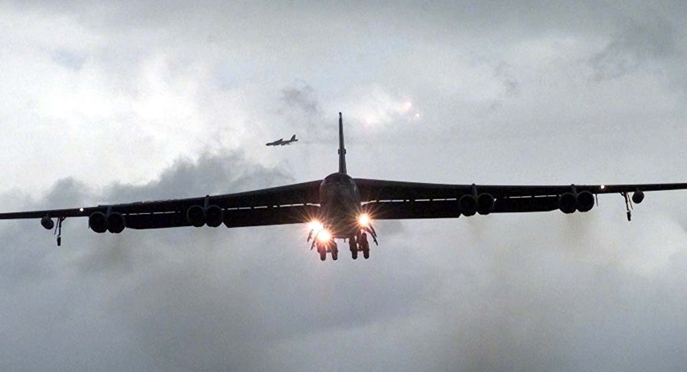 EUA enviam 4 bombardeiros B-52 ao Oriente Médio para ameaçar Irã EUA enviam 4 bombardeiros B-52 ao Oriente Médio para ameaçar Irã