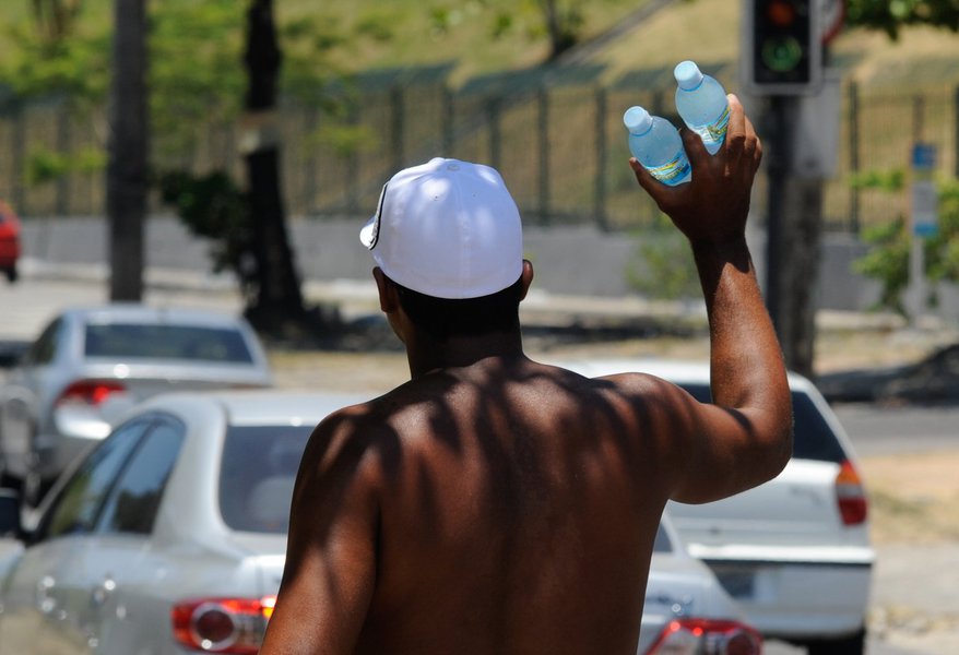 Da população ocupada no Brasil, 43% está na informalidade (Foto: Tania Rego/Agência Brasil) Da população ocupada no Brasil, 43% está na informalidade