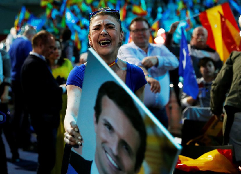Espanha começa a votar em eleição geral após campanha tensa (Foto: Susana Vera/Reuters) Espanha começa a votar em eleição geral após campanha tensa