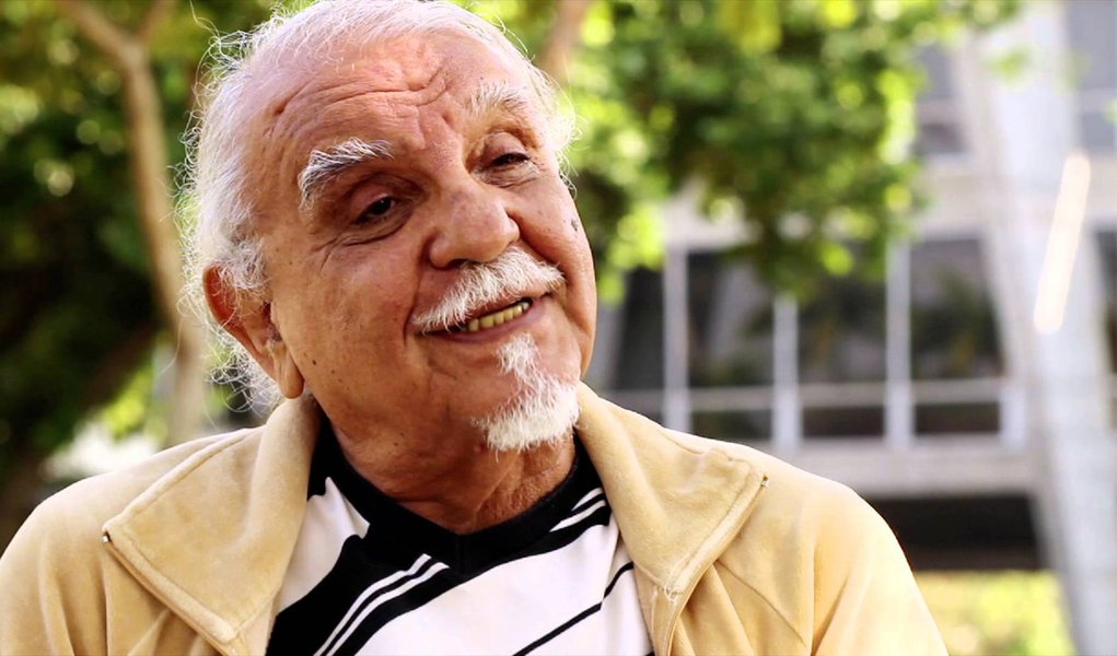 Ícone do teatro, Amir Haddad diz que vida cultural do país está sendo esvaziada Ícone do teatro, Amir Haddad diz que vida cultural do país está sendo esvaziada