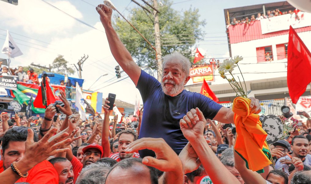 Lula livre JÁ é a única decisão aceitável (Foto: Rafael Ribeiro) Lula livre JÁ é a única decisão aceitável