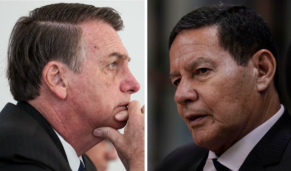 O batismo da falange bolsonarista (Foto: PR | Reuters) www.brasil247.com - O batismo da falange bolsonarista