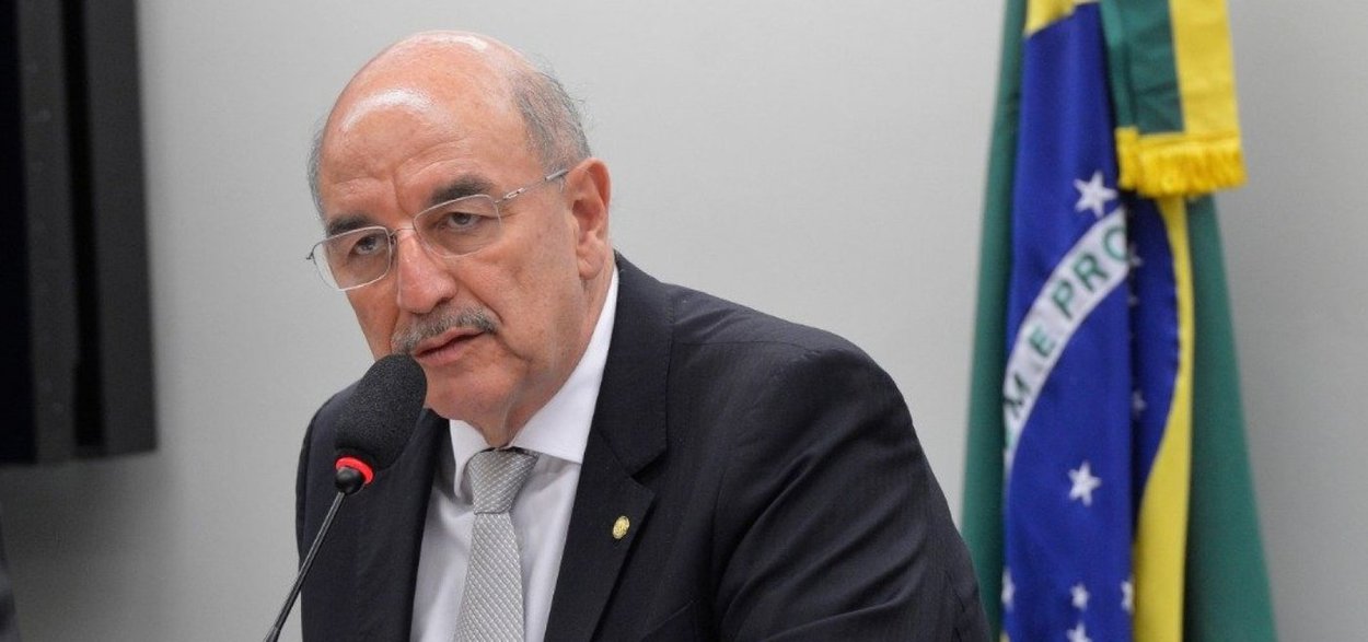 Governo reduz de R$ 60 milhões para R$ 1 milhão valor de projetos da Lei Rouanet Governo reduz de R$ 60 milhões para R$ 1 milhão valor de projetos da Lei Rouanet
