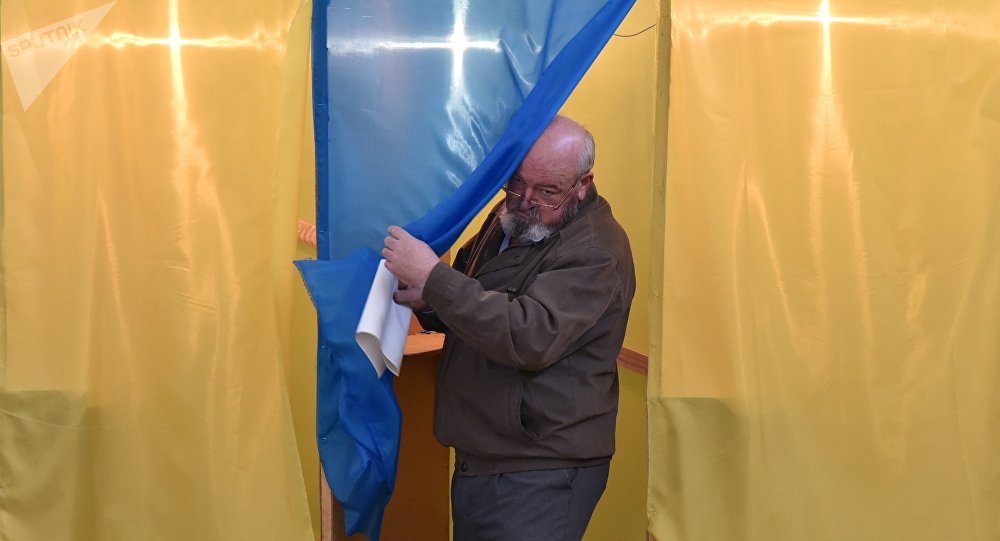 Ucranianos votaram por mudanças, diz chancelaria russa (Foto: Sputinik) Ucranianos votaram por mudanças, diz chancelaria russa