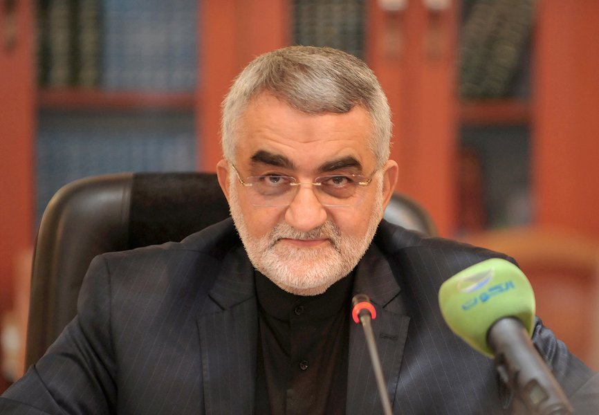 Deputado iraniano diz que EUA e Israel fomentam o terrorismo no Oriente Médio Deputado iraniano diz que EUA e Israel fomentam o terrorismo no Oriente Médio