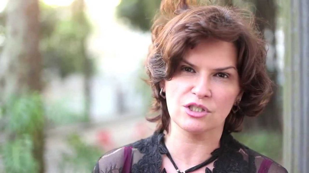 Ivana Bentes: Bolsonaro não vai conseguir matar a cultura Ivana Bentes: Bolsonaro não vai conseguir matar a cultura