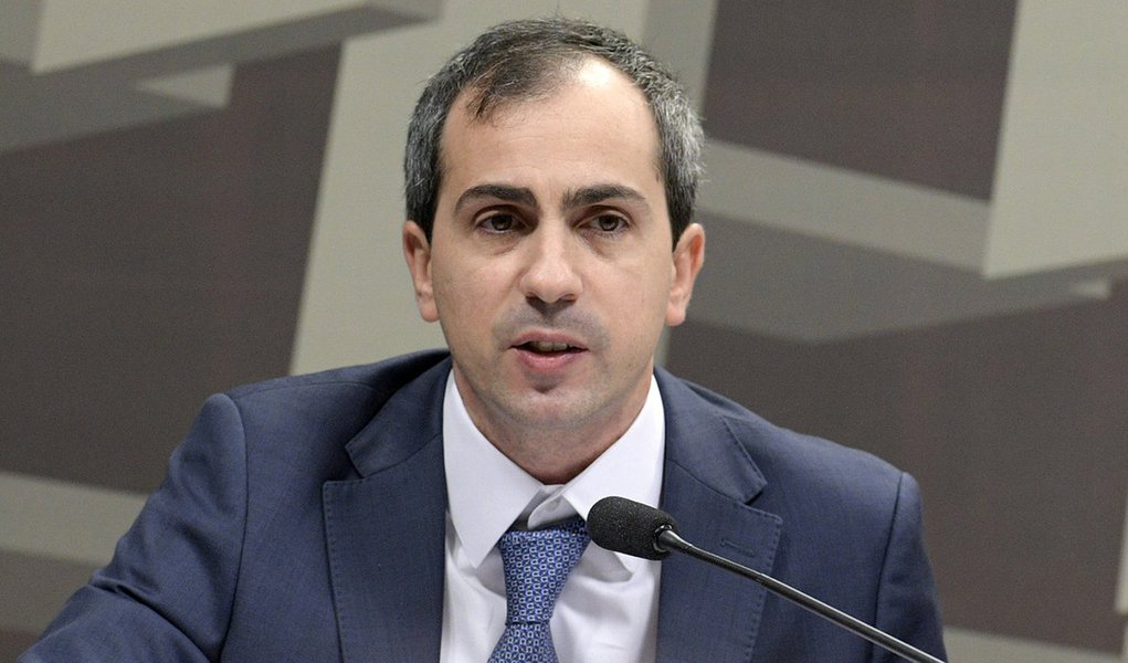Diretor admite que Banco Central pode intervir no câmbio (Foto: Pedro França/Agência Senado) Diretor admite que Banco Central pode intervir no câmbio