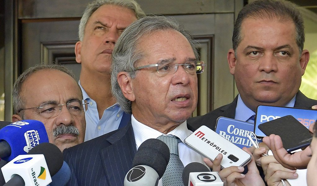 Guedes justifica cortes no Censo 2020: 'tem muita coisa sem importância' (Foto: Marcos Brandão/Senado Federal) Guedes justifica cortes no Censo 2020: 'tem muita coisa sem importância'
