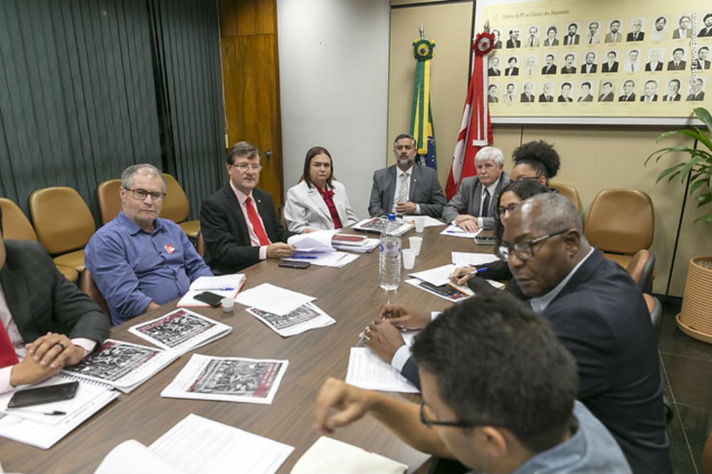Para barrar retrocesso, bancada do PT cria Núcleo em Defesa da Amazônia Para barrar retrocesso, bancada do PT cria Núcleo em Defesa da Amazônia