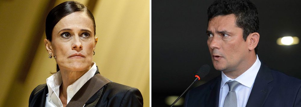 Zélia Duncan sobre Força Nacional: Moro cumprindo ordens de alguém que tem medo do povo Zélia Duncan sobre Força Nacional: Moro cumprindo ordens de alguém que tem medo do povo
