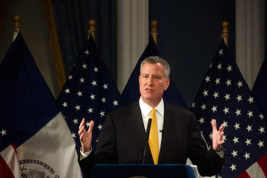 Prefeito de Nova York, Bill de Blasio, diz que Bolsonaro é homem muito perigoso (Foto: Reuters) Prefeito de Nova York, Bill de Blasio, diz que Bolsonaro é homem muito perigoso