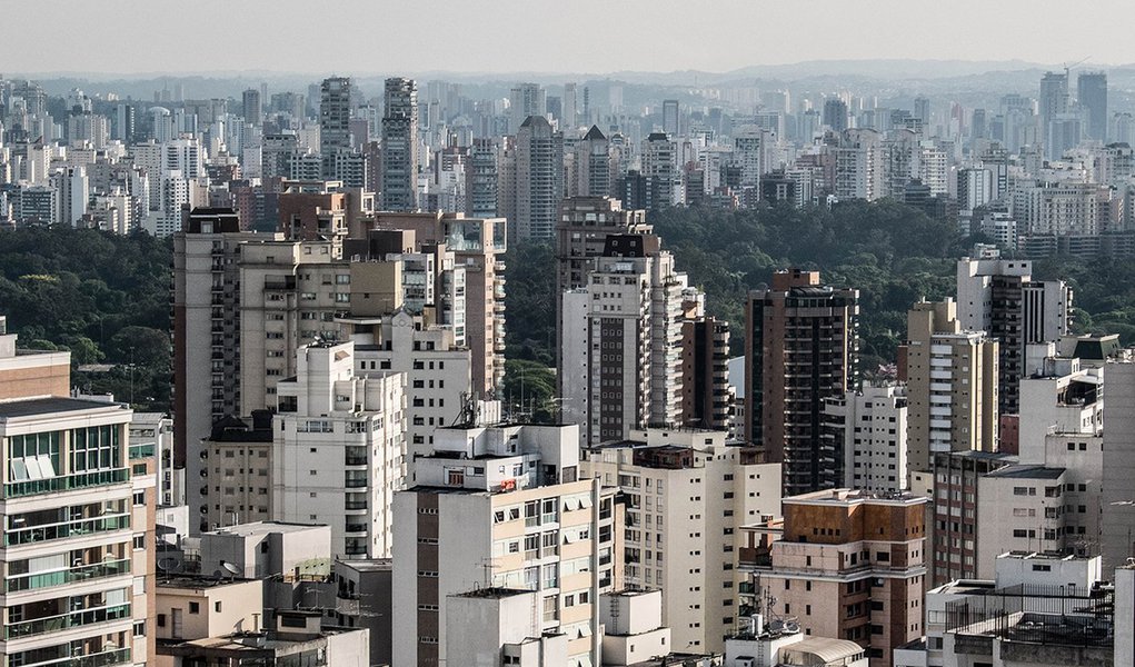 Aumenta estoque de imóveis em poder dos bancos por calote de endividados (Foto: Rafael Neddermeyer/ Fotos Públicas) Aumenta estoque de imóveis em poder dos bancos por calote de endividados