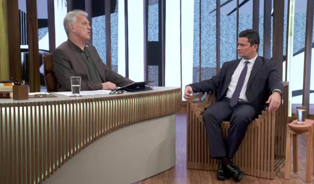 Moro classifica como 'incidente' fuzilamento de inocente no Rio Moro classifica como 'incidente' fuzilamento de inocente no Rio