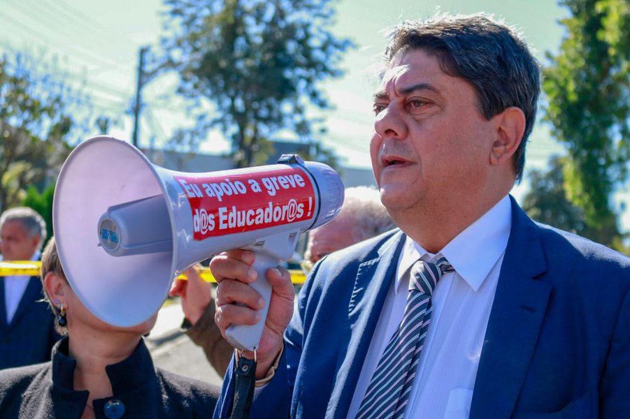 Wadih: um dia, esses que encarceraram Lula não poderão andar pelo país (Foto: Ricardo Stuckert) Wadih: um dia, esses que encarceraram Lula não poderão andar pelo país