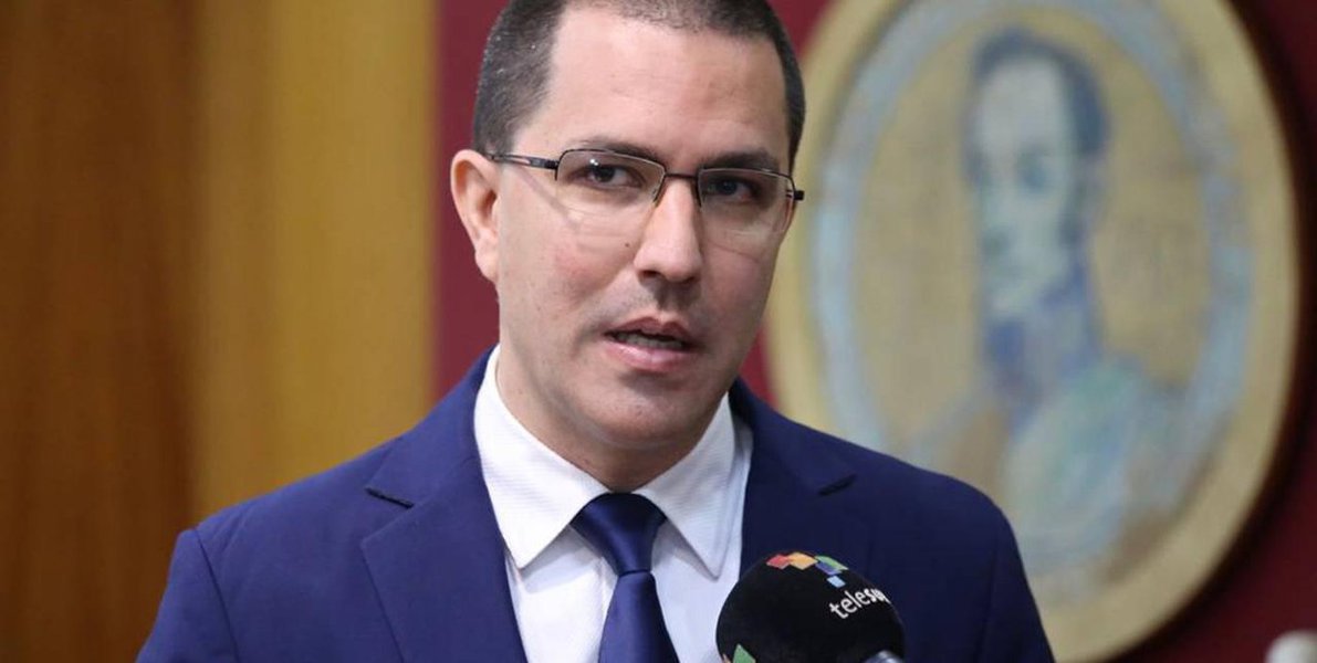 Chanceler da Venezuela reafirma chamado pela paz no país Chanceler da Venezuela reafirma chamado pela paz no país