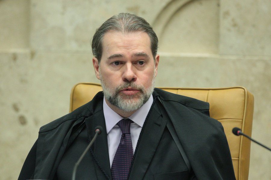 STF contribuiu para desestabilizar a democracia STF contribuiu para desestabilizar a democracia