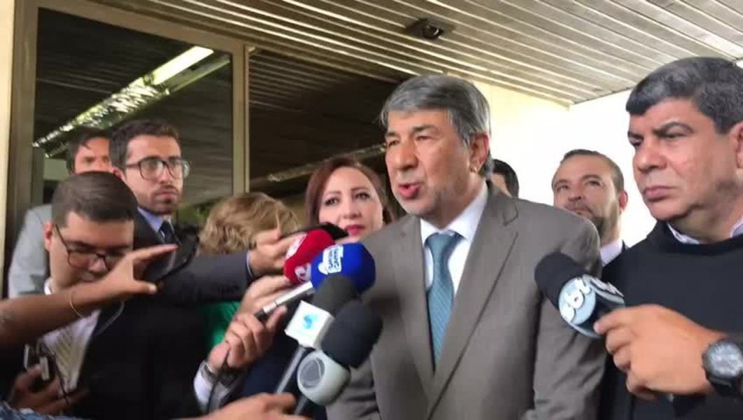 Diplomata palestino diz que instalar embaixada do Brasil em Jerusalém seria agressão Diplomata palestino diz que instalar embaixada do Brasil em Jerusalém seria agressão