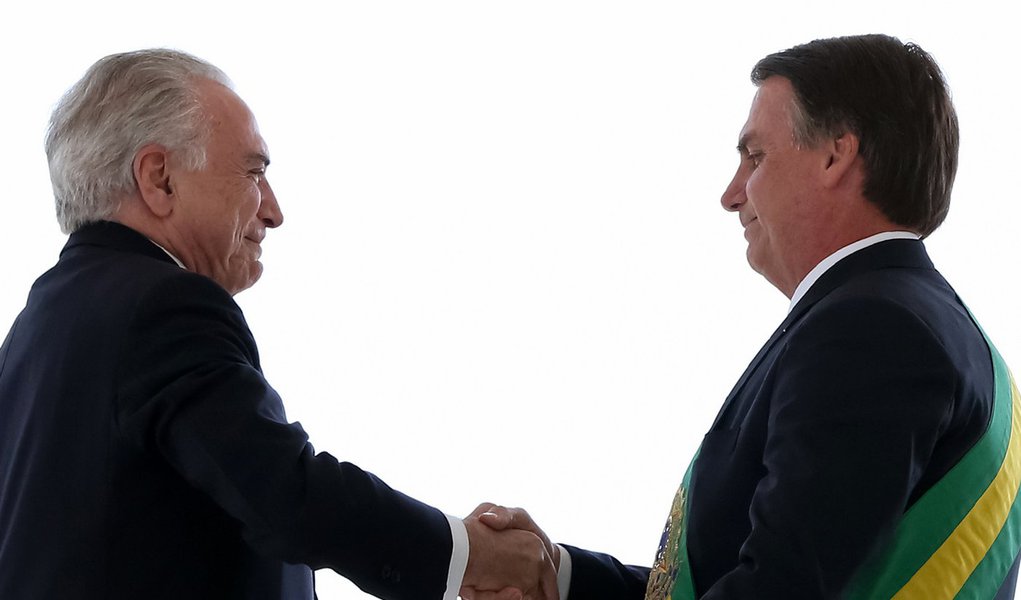 Brasil bate recorde de infelicidade em 2018, com Temer e Bolsonaro (Foto: Marcos Corrêa/PR) Brasil bate recorde de infelicidade em 2018, com Temer e Bolsonaro