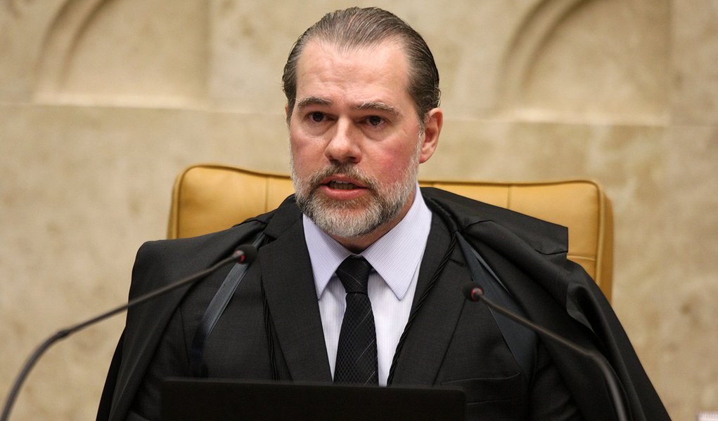 Após ataques de bolsonaristas, STF prepara retaliação Após ataques de bolsonaristas, STF prepara retaliação