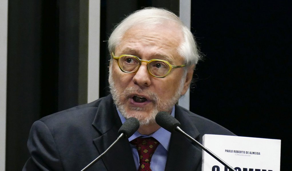 É inaceitável essa subserviência aos EUA, diz diplomata (Foto: Roque de Sá/Agência Senado) É inaceitável essa subserviência aos EUA, diz diplomata