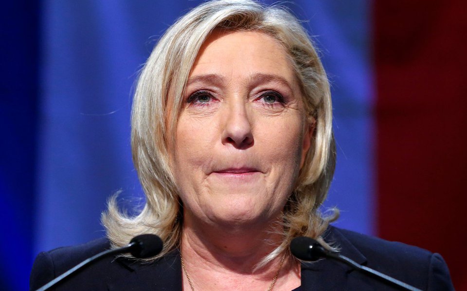 Em manifesto, atirador da Nova Zelândia diz que derrota de Marine Le Pen motivou ataque (Foto: REUTERS/Yves Herman) Em manifesto, atirador da Nova Zelândia diz que derrota de Marine Le Pen motivou ataque