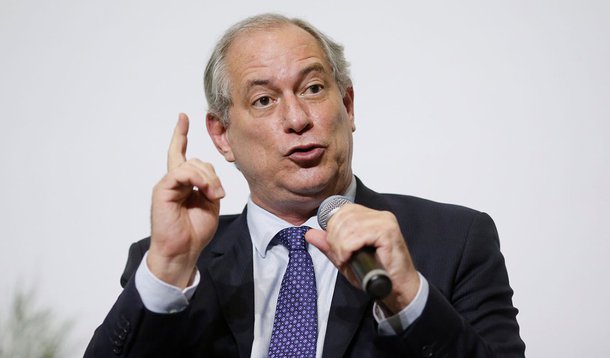 Afirmei que a estratégia “a la Macron” de Ciro falharia; falhará com Alckmin (Foto: Adriano Machado/Reuters) Afirmei que a estratégia “a la Macron” de Ciro falharia; falhará com Alckmin