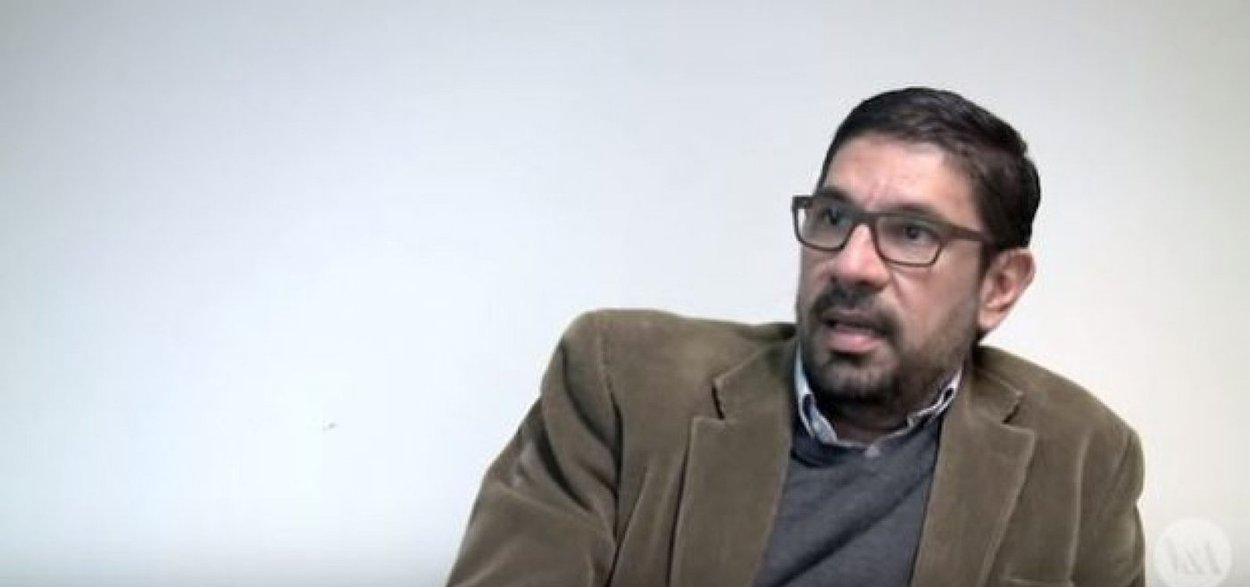 Advogados protestam contra prisão de colega na Itália pela Lava Jato Advogados protestam contra prisão de colega na Itália pela Lava Jato
