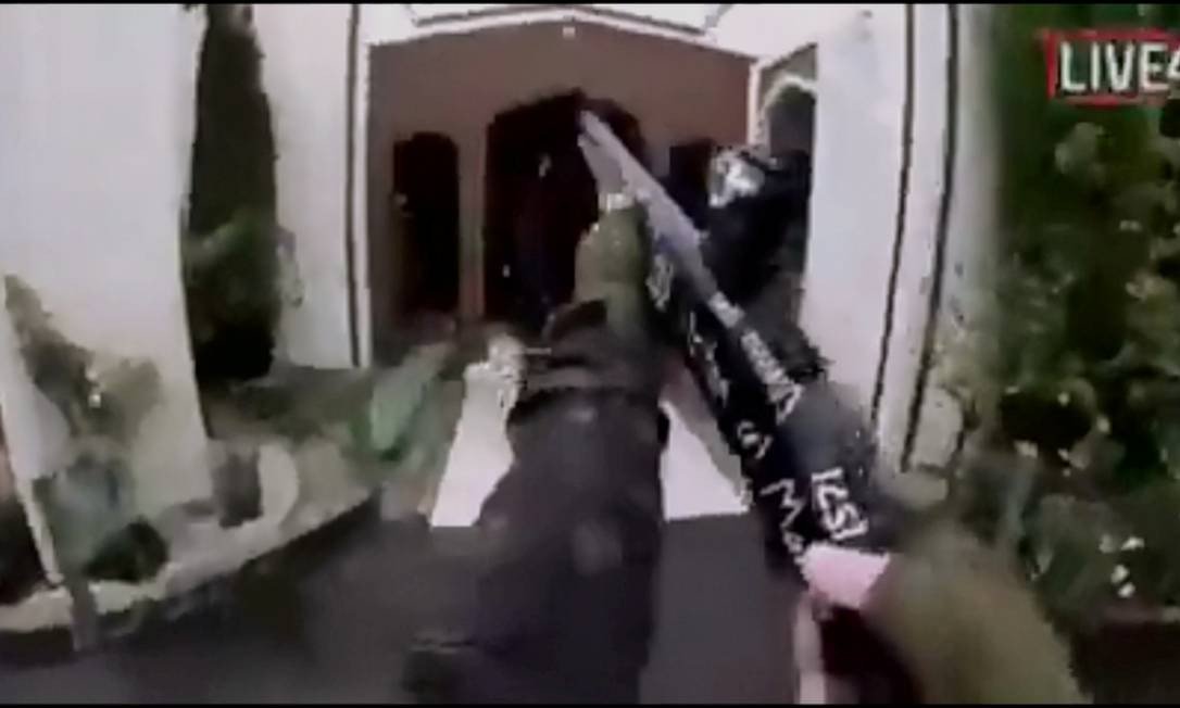 Massacre da Nova Zelândia foi transmitido pelo Facebook Massacre da Nova Zelândia foi transmitido pelo Facebook