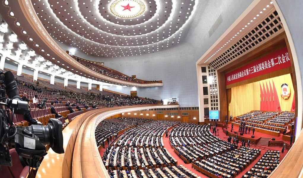 China promove democracia socialista pelo desenvolvimento nacional China promove democracia socialista pelo desenvolvimento nacional