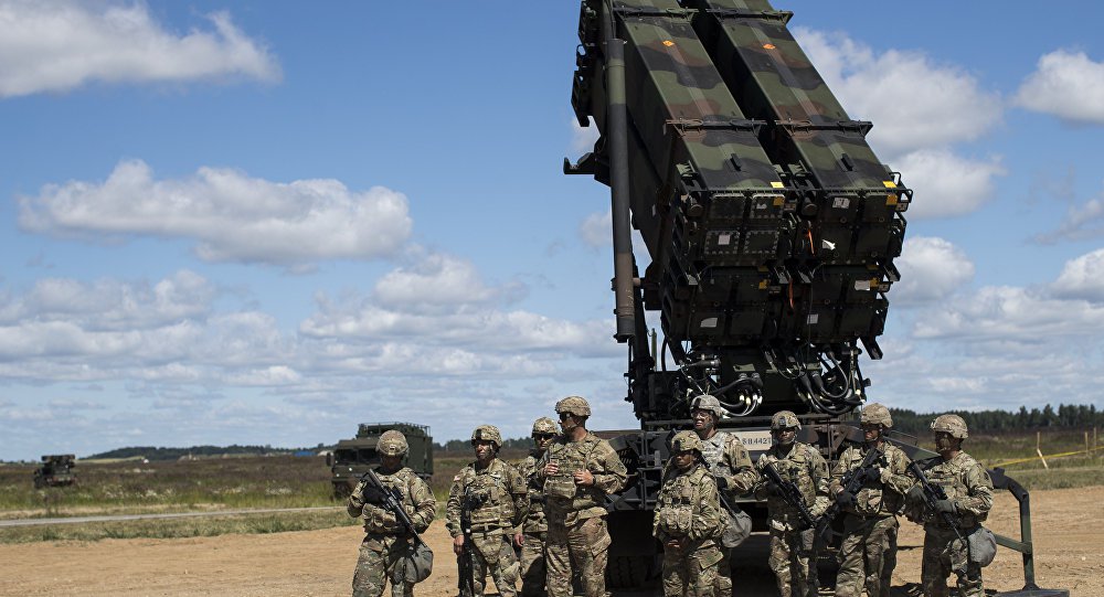 Gastos militares podem levar EUA à falência Gastos militares podem levar EUA à falência