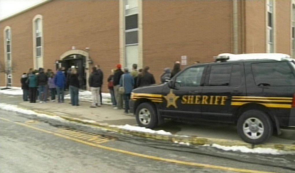 Tiroteio em escola de Ohio deixa um morto e quatro feridos (Foto: Reuters) Tiroteio em escola de Ohio deixa um morto e quatro feridos