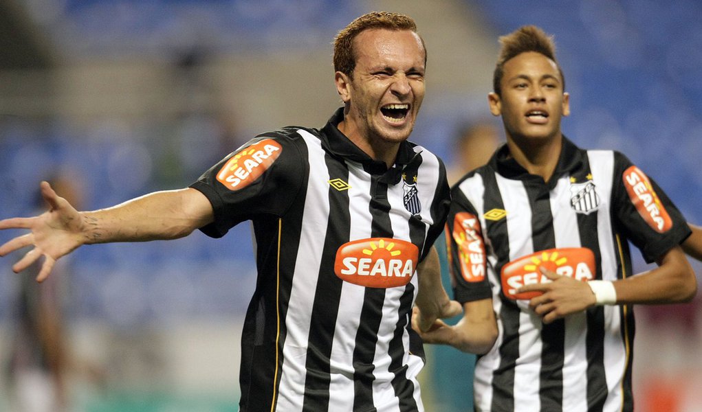 Santos poderá enfrentar rival mexicano no Mundial (Foto: MARCOS DE PAULA/AGÊNCIA ESTADO) Santos poderá enfrentar rival mexicano no Mundial
