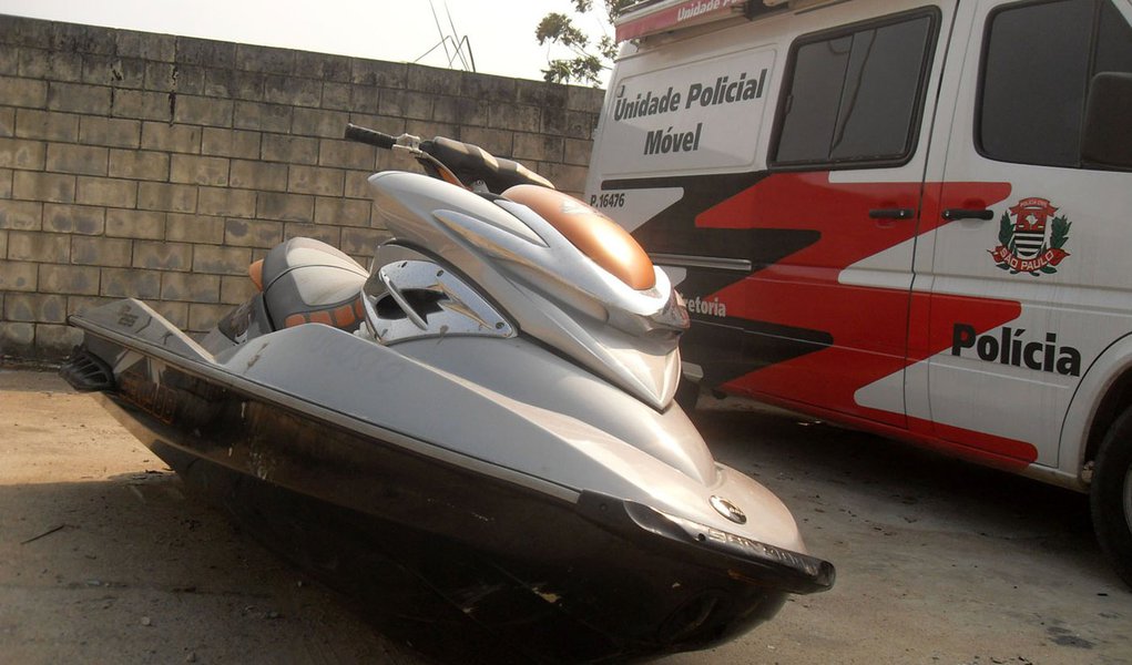 Jet sky que matou menina em SP será periciado nesta segunda (Foto: REGINALDO PUPO/AGÊNCIA ESTADO) Jet sky que matou menina em SP será periciado nesta segunda