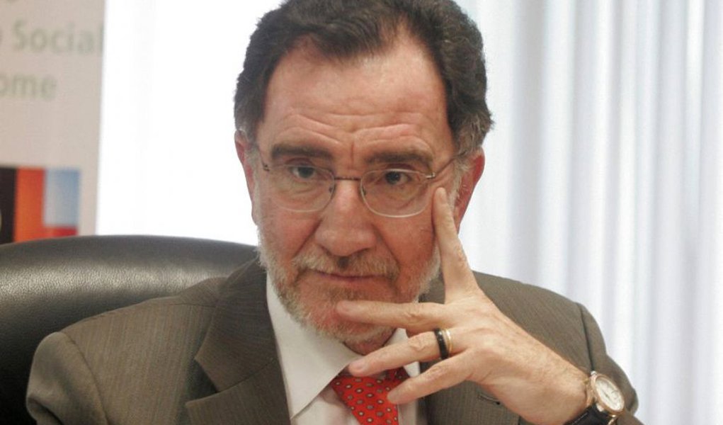 Parte do PT indica apoio a Lacerda, mas sem PSDB (Foto: PABLO VALADARES/Agência Estado) Parte do PT indica apoio a Lacerda, mas sem PSDB