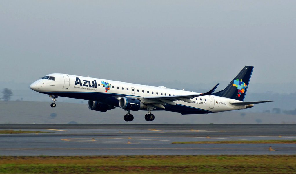 Avião da Azul tem problema em trem de pouso (Foto: Divulgação) Avião da Azul tem problema em trem de pouso
