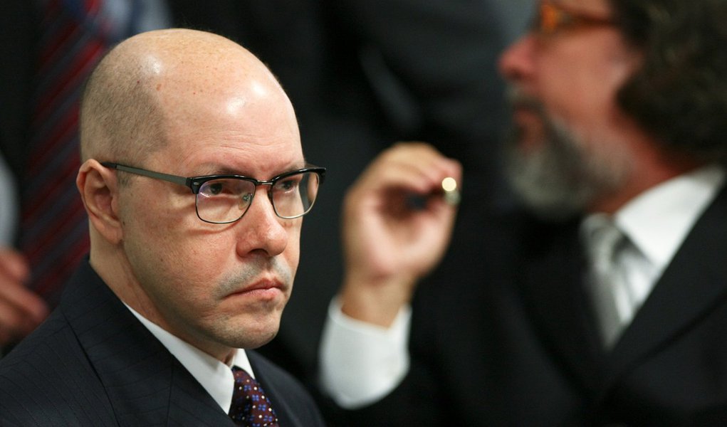 Conselho de Ética rejeita perícia em gravações contra senador (Foto: Divulgação) Conselho de Ética rejeita perícia em gravações contra senador