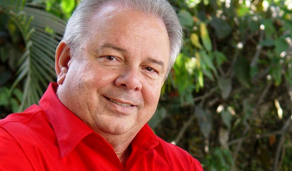 Luciano do Valle se recupera de AVC (Foto: Divulgação) Luciano do Valle se recupera de AVC