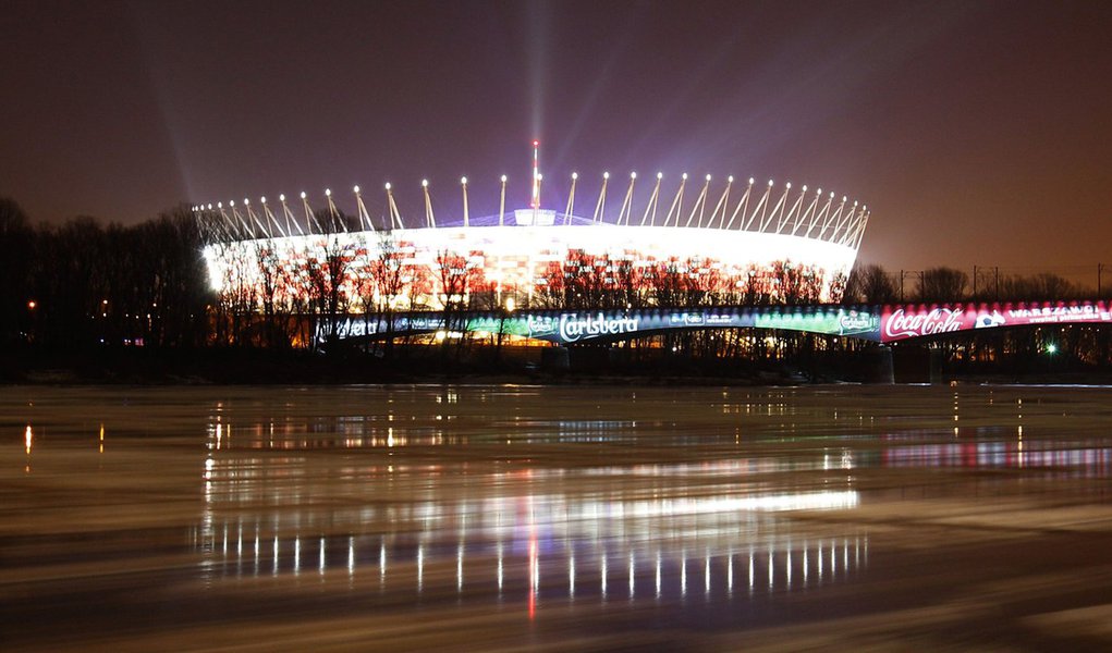Estádio da abertura da Eurocopa está pronto para 1º jogo (Foto: Peter Andrews/Reuters) Estádio da abertura da Eurocopa está pronto para 1º jogo