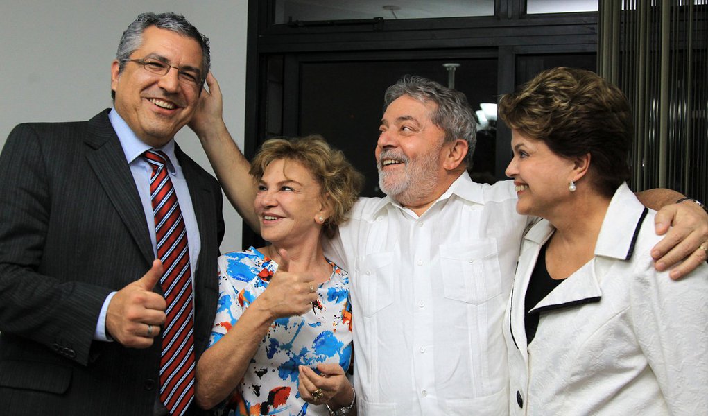 Dilma diz que Lula está muito bem (Foto: Ricardo Stuckert/Instituto Lula) Dilma diz que Lula está muito bem